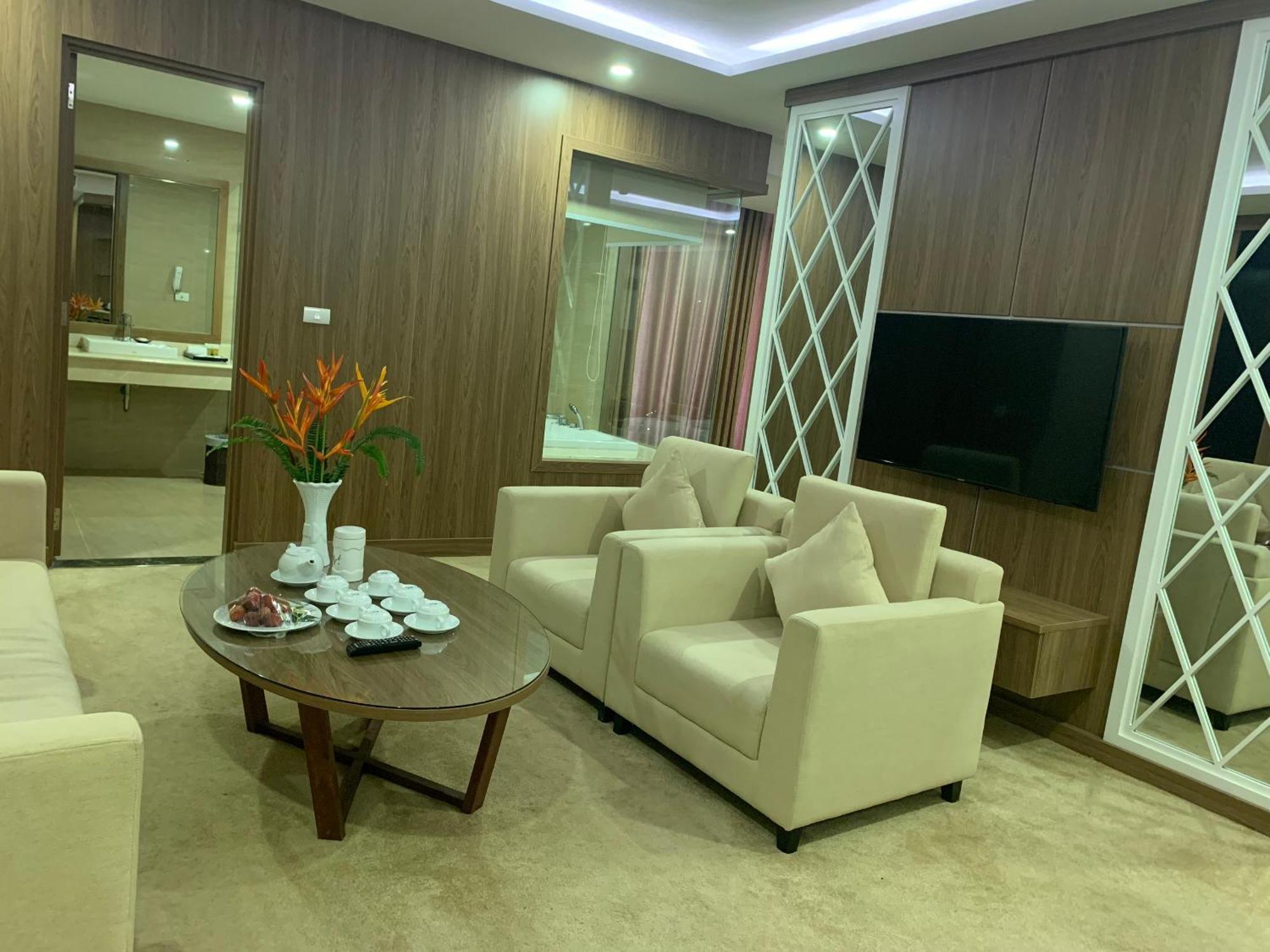 Muong Thanh Luxury Ha Nam Phu Ly Exterior photo