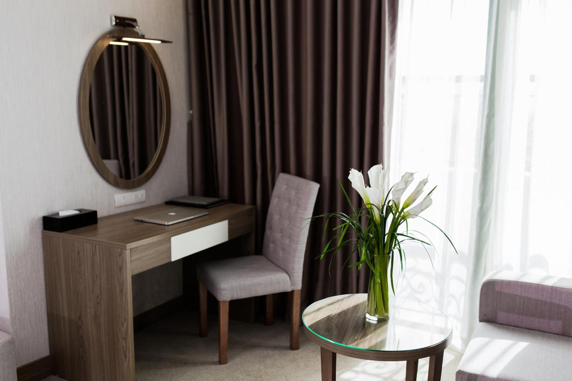 Muong Thanh Luxury Ha Nam Phu Ly Exterior photo